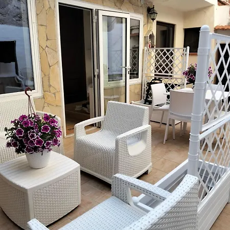 Appartamento Altamarea *